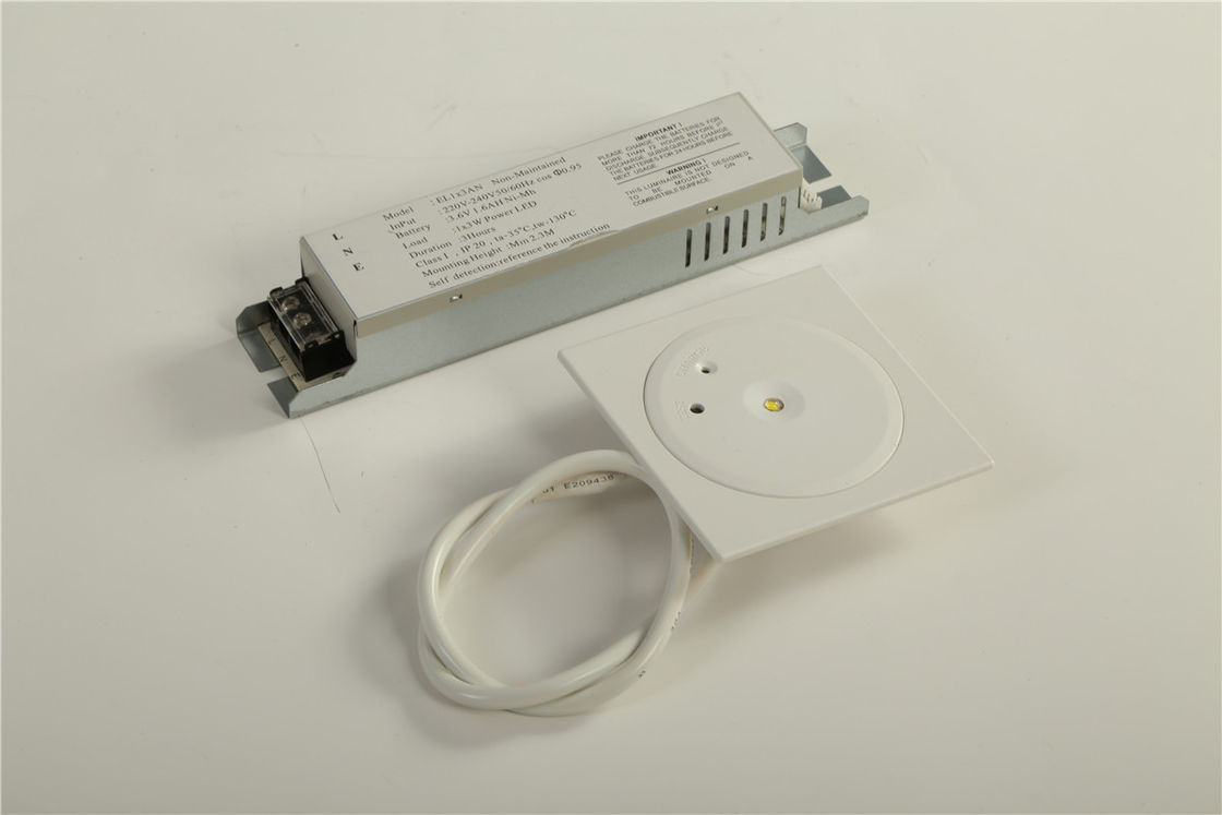 CE 承認の埋め込み型 LED ダウンライト火災非常灯、1 ワット SMD 白色 LED および Ni-Cd バッテリー付き