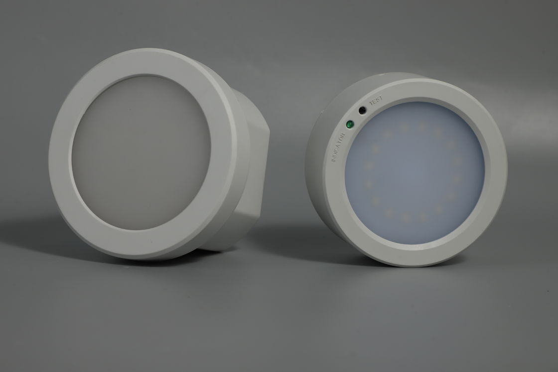 IP65 再充電可能 3W LED 緊急ダウンライト 3 年間の保証 Ni-Cd バッテリー L128MN-B